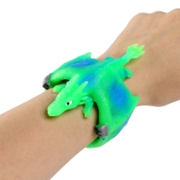 Браслет детский "Дракон", цвета МИКС, на блистере Браслет детский "Дракон", цвета МИКС, на блистере