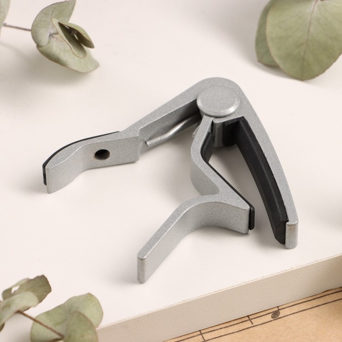 Каподастр для гитары Music Life, серебристый Каподастр для гитары Music Life, серебристый