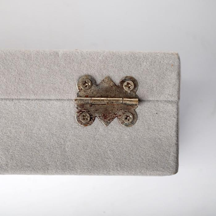 Подставка для украшений «Шкатулка», 7 полос, 9 ячеек, 20×15×4,5, цвет серый Подставка для украшений «Шкатулка», 7 полос, 9 ячеек, 20×15×4,5, цвет серый