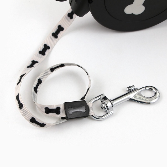 Рулетка &laquo;Косточка&raquo; с фонарем и отсеком для пакетов, 4,5 м, вес животного до 20 кг, черная