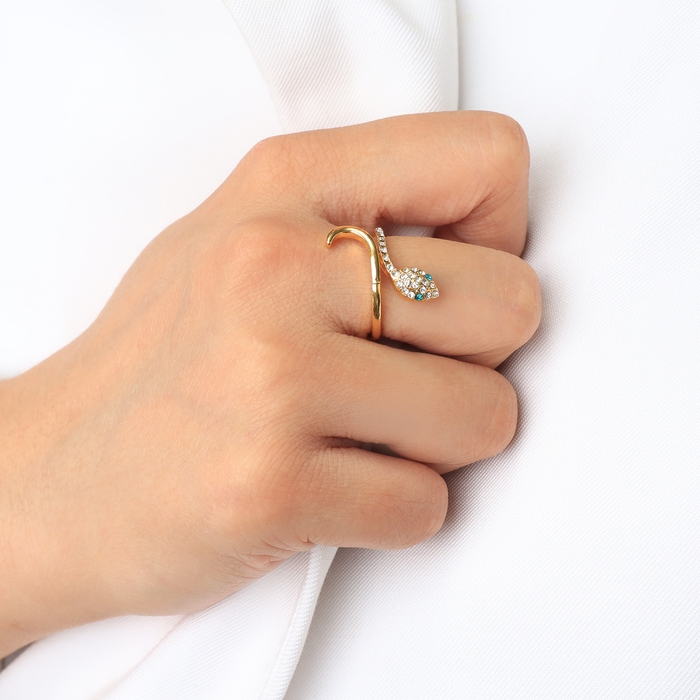 Новый год! Символ года 2025! Кольцо &laquo;Змея&raquo; миниатюрная, цвет бело-зелёный в золоте, безразмерное