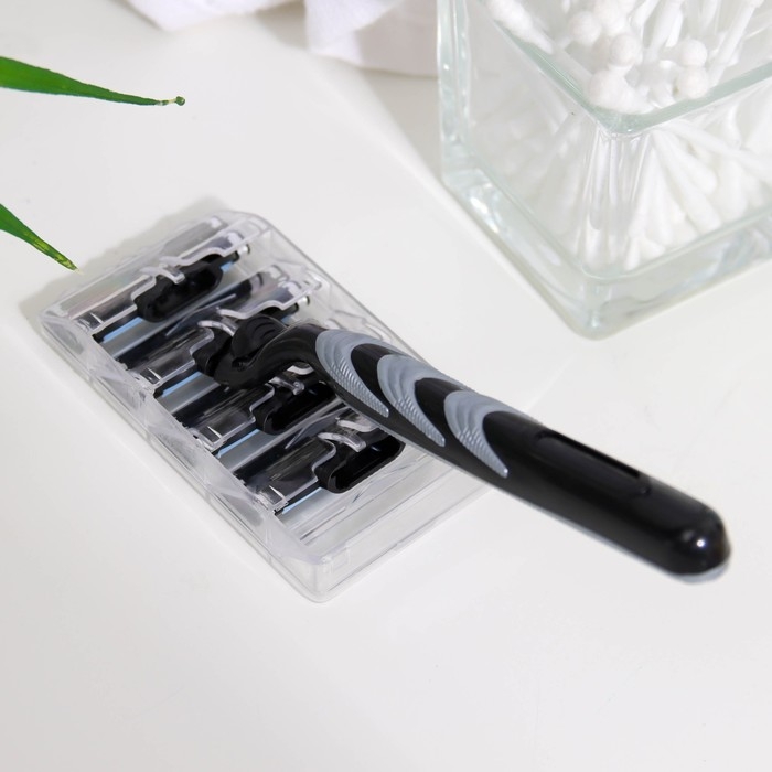 Станок бритвенный и 12 сменных кассет, совместимы с Gillette Mach3 Станок бритвенный и 12 сменных кассет, совместимы с Gillette Mach3