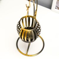 Подсвечник металл, на 1 свечу "Звёзды" чёрная с золотом 24,5х11х11 см Подсвечник металл, на 1 свечу "Звёзды" чёрная с золотом 24,5х11х11 см