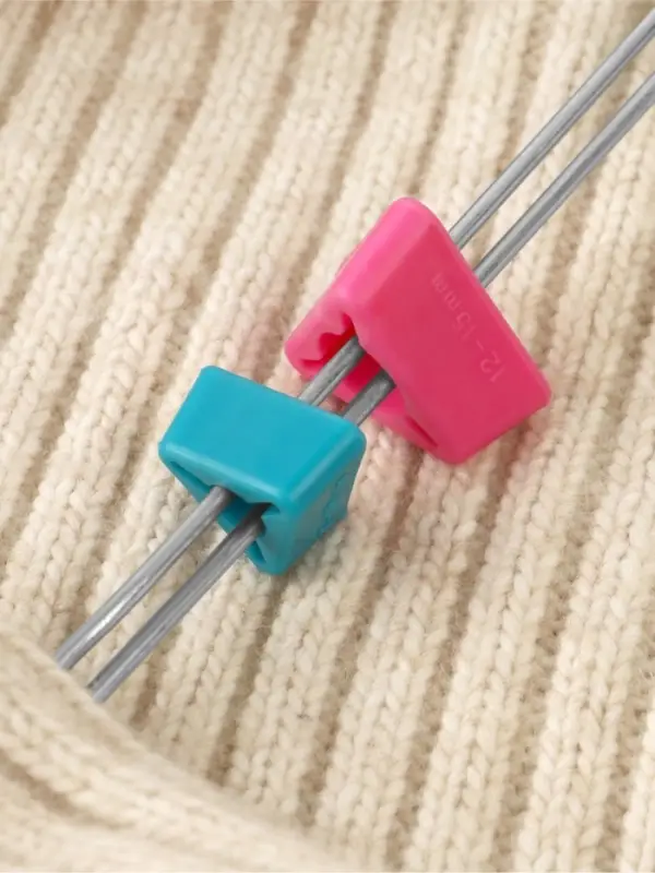 Держатели для спиц, треугольные, 2 шт., d=7-10 мм, 12-15 см, голубые, розовые