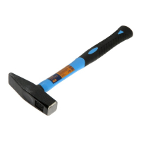 Молоток слесарный ТУНДРА, квадратный боек, фиберглассовая обрезиненная рукоятка, 400 г Молоток слесарный ТУНДРА, квадратный боек, фиберглассовая обрезиненная рукоятка, 400 г