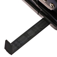 Дырокол металлический 40 листов, Berlingo, с линейкой, чёрный Дырокол металлический 40 листов, Berlingo, с линейкой, чёрный