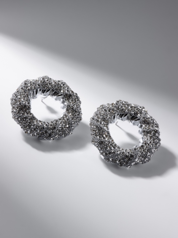 Серьги со стразами &laquo;Блеск&raquo; кольцо, белые в серебре