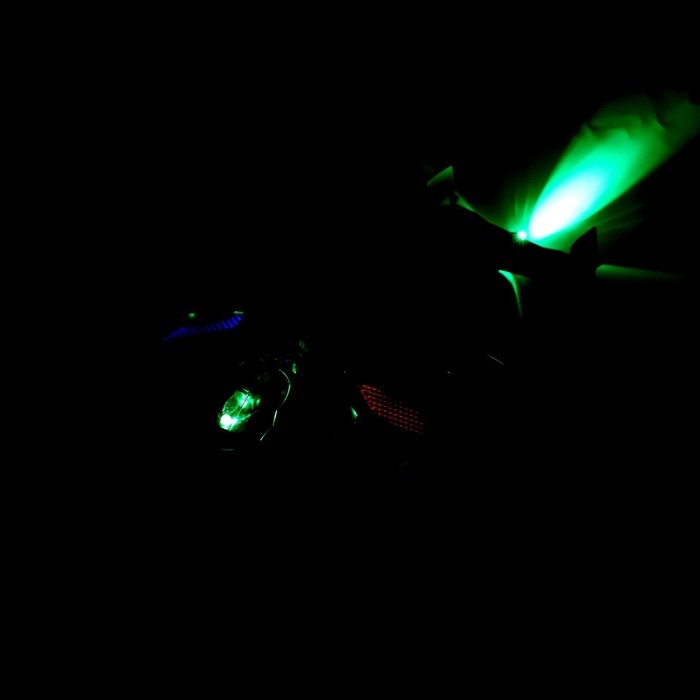 Вертолёт &laquo;Боец&raquo;, работает от батареек, свет и звук, цвет чёрный