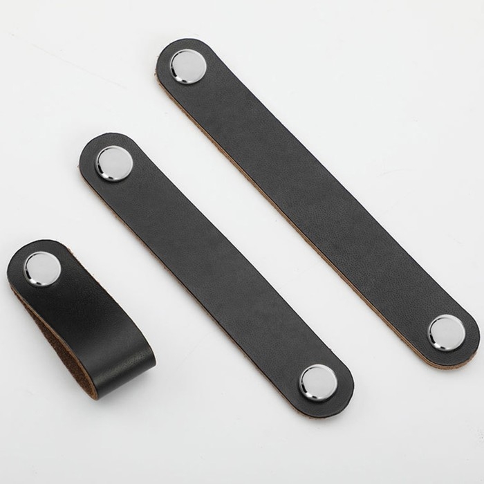 Ручка-скоба CAPPIO RSC010, кожа, м/о 96 мм, цвет черный