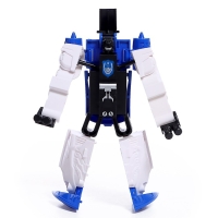 Робот «Полицейский катер», трансформируется Робот «Полицейский катер», трансформируется