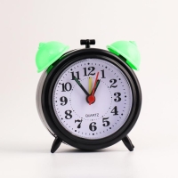 Часы - будильник настольные "Классика", дискретный ход, циферблат d-6 см, 8.5 х 8 см, АА Часы - будильник настольные "Классика", дискретный ход, циферблат d-6 см, 8.5 х 8 см, АА