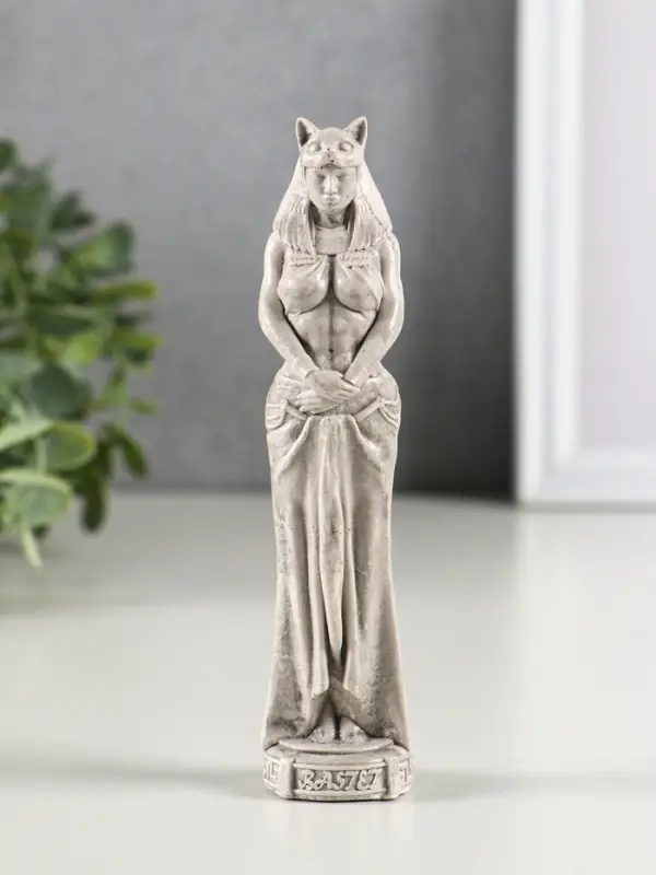 Фигура гипс "Богиня Египта" 14х3 см, под камень