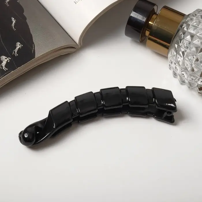 Банан для волос &laquo;Классика&raquo;, пряжки, 10 см, чёрный