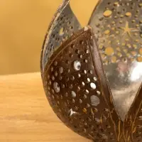 Подсвечник из кокоса &laquo;Бутон&raquo;, 15&times;15&times;13 см, коричнево-серебристый