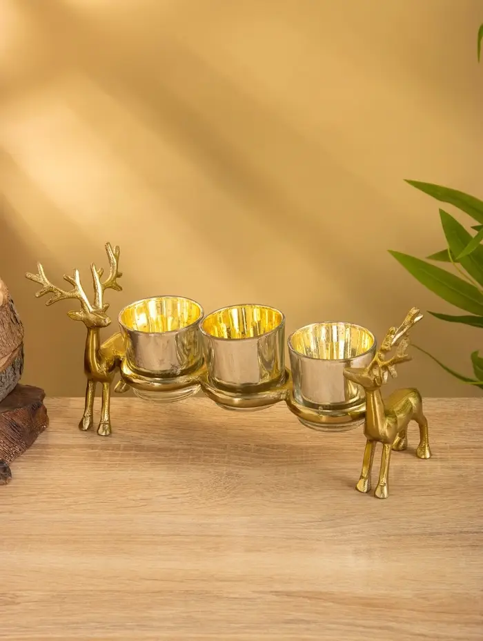 Подсвечник на 3 свечи &laquo;Оленята&raquo;, 29&times;8&times;13 см, алюминий