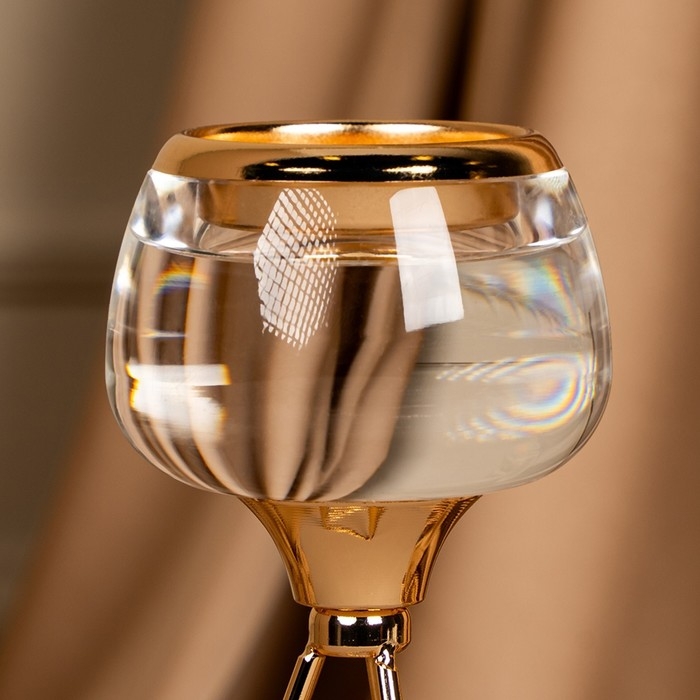 Подсвечник металл, стекло на 1 свечу &laquo;Изысканность&raquo; цвет золото 9.5 х 9.5 х 22.5 см