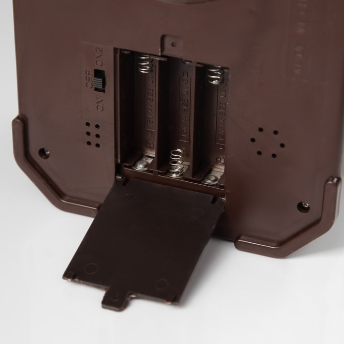 Светодиодная фигура &laquo;Дед Мороз на поезде&raquo; 31.5 &times; 18 &times; 18 см, полистоун, батарейки ААх3 (не в комплекте), USB, свечение тёплое белое