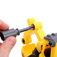 Конструктор винтовой &laquo;Экскаватор&raquo;, с отвёрткой, 27 деталей