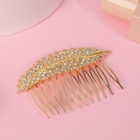 Гребень для волос "Либерти" лепесток блеск, 5х8 см, золото Гребень для волос "Либерти" лепесток блеск, 5х8 см, золото