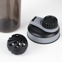 Набор 2 в 1 &laquo;Спорт&raquo;: шейкер спортивный 800 мл, охлаждающее спортивное полотенце из микрофибры, 30 х