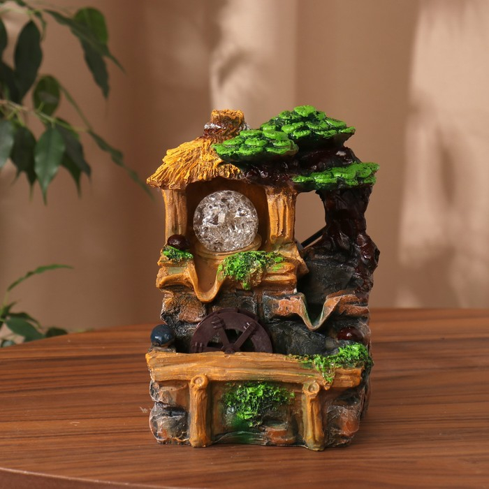 Фонтан "Бунгало в тропиках" 11х13х19,5 см (с подсветкой)