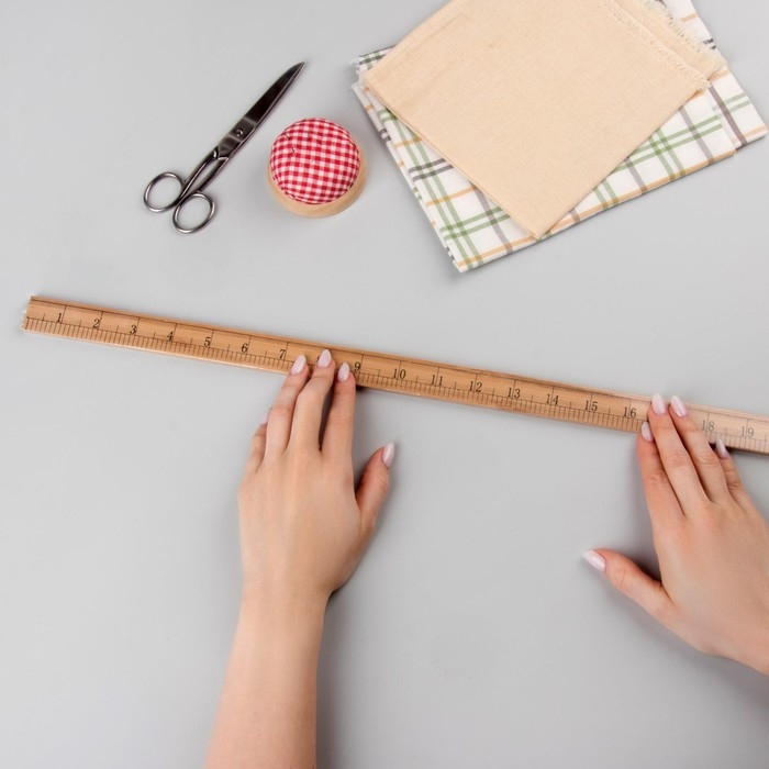 Метр деревянный, 100 см (см/дюймы) Метр деревянный, 100 см (см/дюймы)