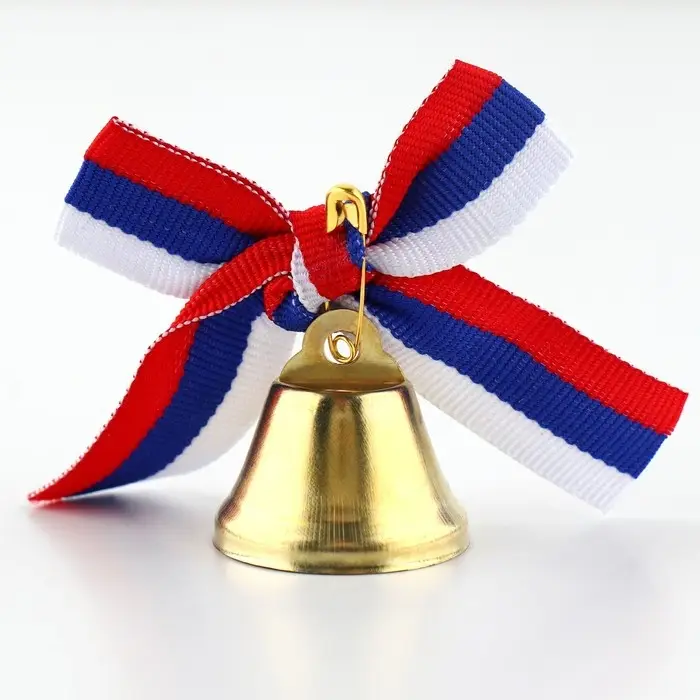 Колокольчик на булавке с бантом на выпускной, триколор, d = 2,6 см