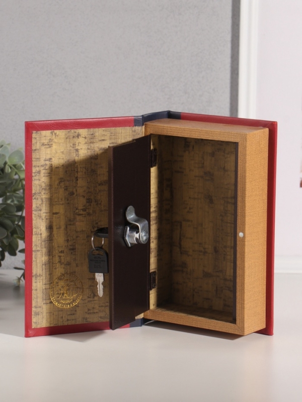 Сейф-книга дерево кожзам "Марка с Эйфелевой башней" 21х13х5 см