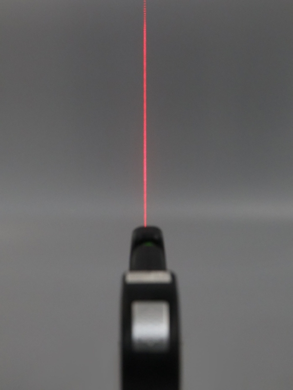 Уровень универсальный 4 в 1 ТУНДРА, лазерный, пузырьковый, рулетка 2.5 м, линейка 150 мм