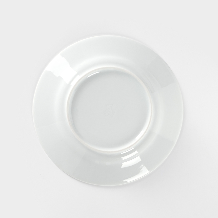 Тарелка фарфоровая &laquo;Лесовичок&raquo;, d=20 см, рисунок микс, цвет белый