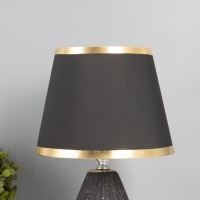 Лампа настольная "Нежность" 1х40Вт Е14 черный/золото 20х20х34см Лампа настольная "Нежность" 1х40Вт Е14 черный/золото 20х20х34см