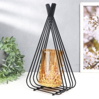 Подсвечник металл, стекло на 1 свечу "Пирамида" d-7,5 см, золото, чёрный 9х16,5х31 см Подсвечник металл, стекло на 1 свечу "Пирамида" d-7,5 см, золото, чёрный 9х16,5х31 см