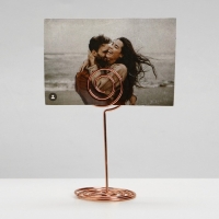 Ценникодержатель с зажимом «Круг», 3,3×3,3×8,3 см, цвет МИКС Ценникодержатель с зажимом «Круг», 3,3×3,3×8,3 см, цвет МИКС