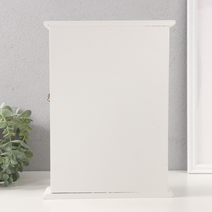 Ключница дерево 6 крючков "Веточка цветочная" состаренный белый 6х22х30 см