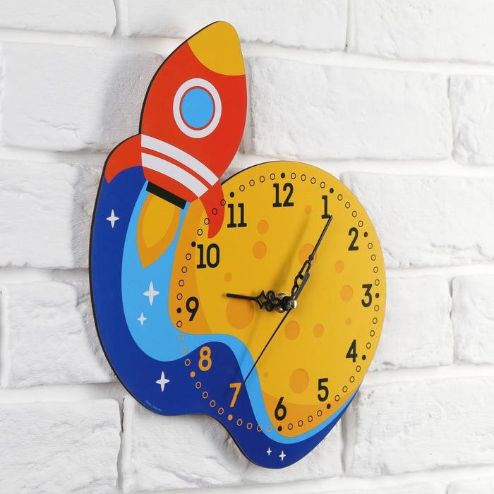Часы &laquo;Космос&raquo;, 25 х 30 см