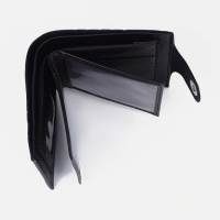 Портмоне мужское на магните, отдел для купюр, для монет, для карт, цвет чёрный Портмоне мужское на магните, отдел для купюр, для монет, для карт, цвет чёрный