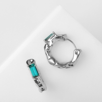 Серьги со стразами &laquo;Блеск вечера&raquo; азарт, цвет зелёный в серебре