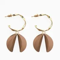 Серьги "Лепесточки на кольце", цвет коричневый в золоте