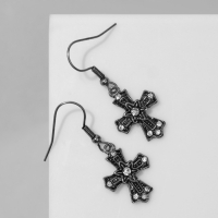 Серьги со стразами «Крестики» цветочные, цвет белый в чернёном серебре Серьги со стразами «Крестики» цветочные, цвет белый в чернёном серебре