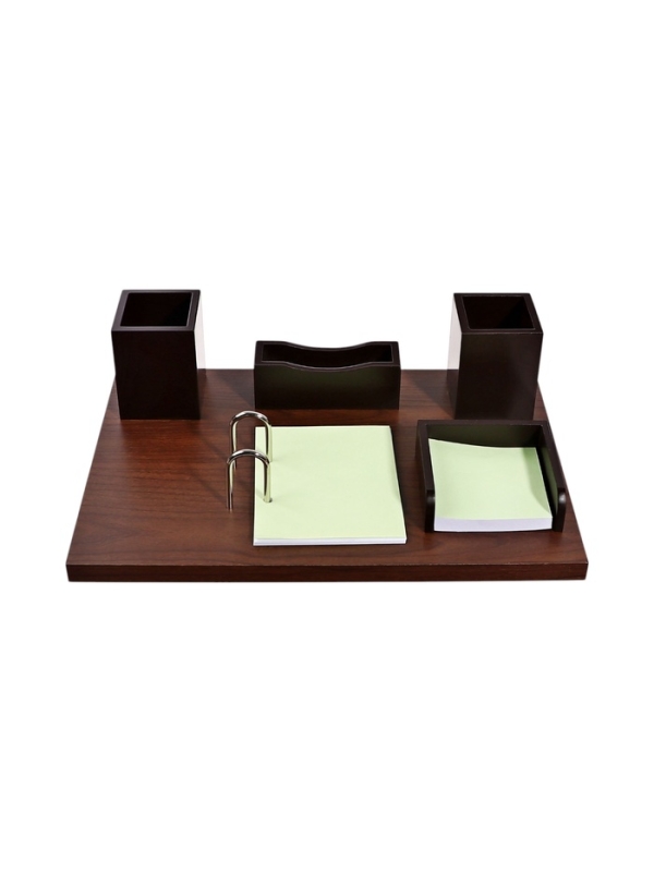 Набор настольный 5в1, 33*23*11 см Набор настольный 5в1, 33*23*11 см