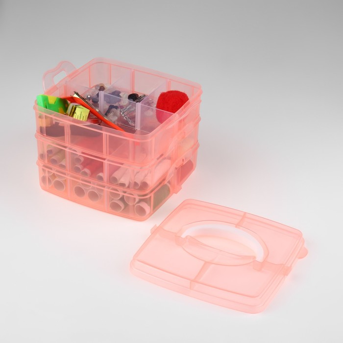 Швейный набор, 75 предметов, в трёхъярусном боксе, 16 &times; 15 &times; 12,5 см, цвет МИКС