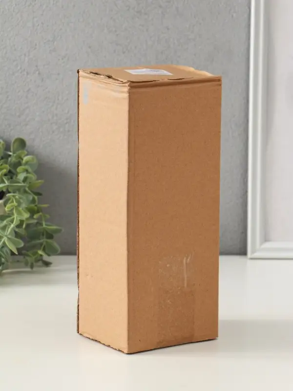 Сувенир керамика "Задумчивый человек" белый с золотом 7х9,5х26 см