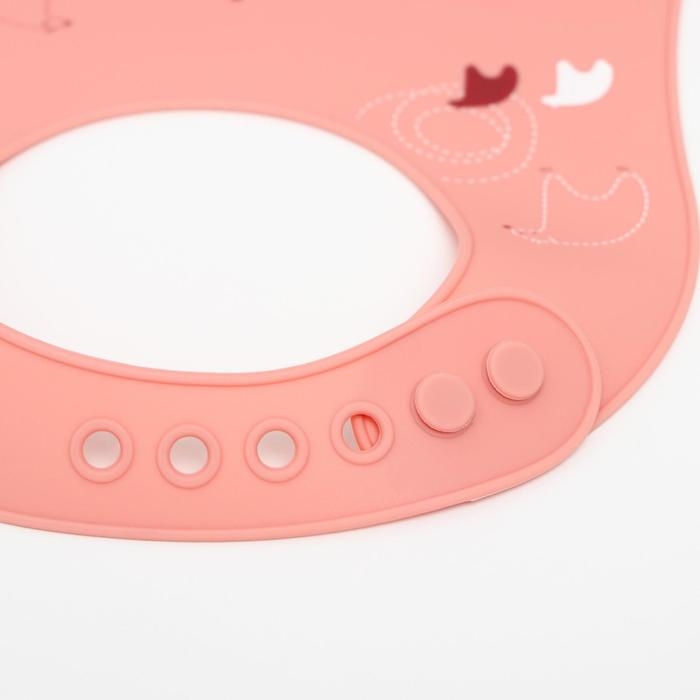 Нагрудник для кормления &laquo;Мишка на севере&raquo; силиконовый с карманом, цвет розовый