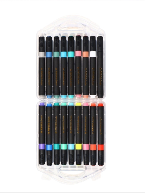 Набор маркеров акриловых 18 цветов в пластиковом пенале