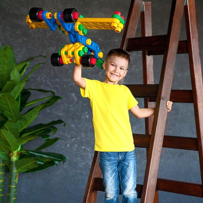 Конструктор &laquo;Авиагруппа&raquo;, 121 деталей