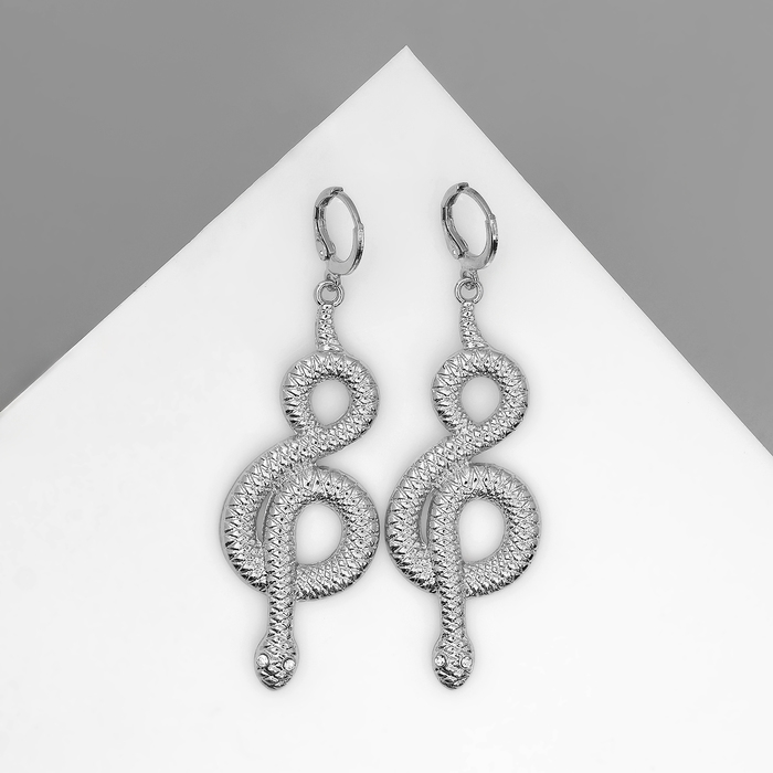 Новый год! Символ года 2025! Серьги металл &laquo;Змея&raquo; восемь, цвет белый в серебре