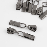 Бегунок автоматический для молнии &laquo;Трактор&raquo;, №5, 10 шт, цвет чёрный никель