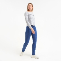 Джинсы женские, цвет голубой, размер 28 Джинсы женские, цвет голубой, размер 28