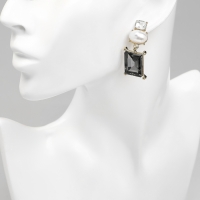 Серьги с жемчугом «Бусина» графиня, цвет бело-серый в золоте Серьги с жемчугом «Бусина» графиня, цвет бело-серый в золоте