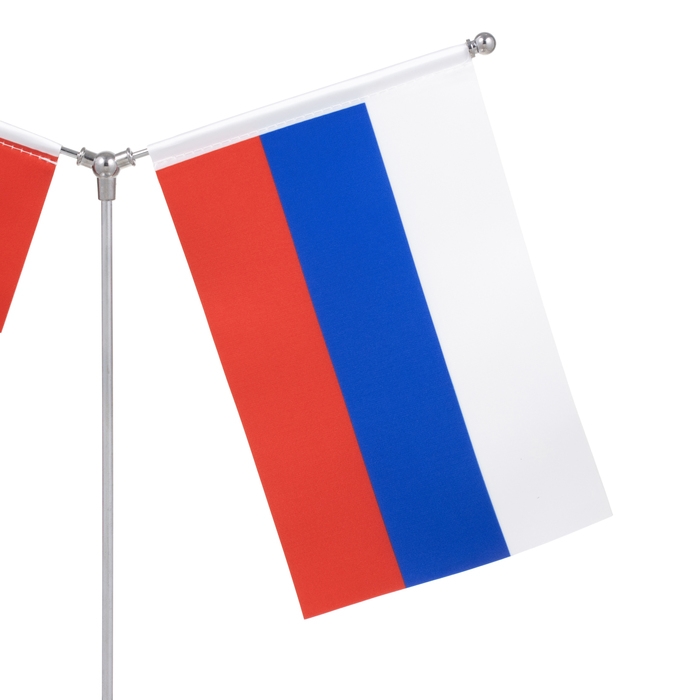 Флагшток настольный с двумя флажками 21 х 14 см, круг 6.5 х 3.5 см, 30 х 35 см, серебро